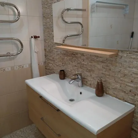 Dictumfactum 1bedroom Apartment