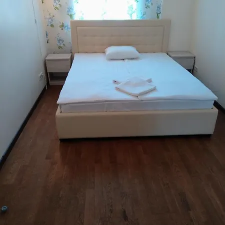 Dictumfactum 1bedroom דירה *